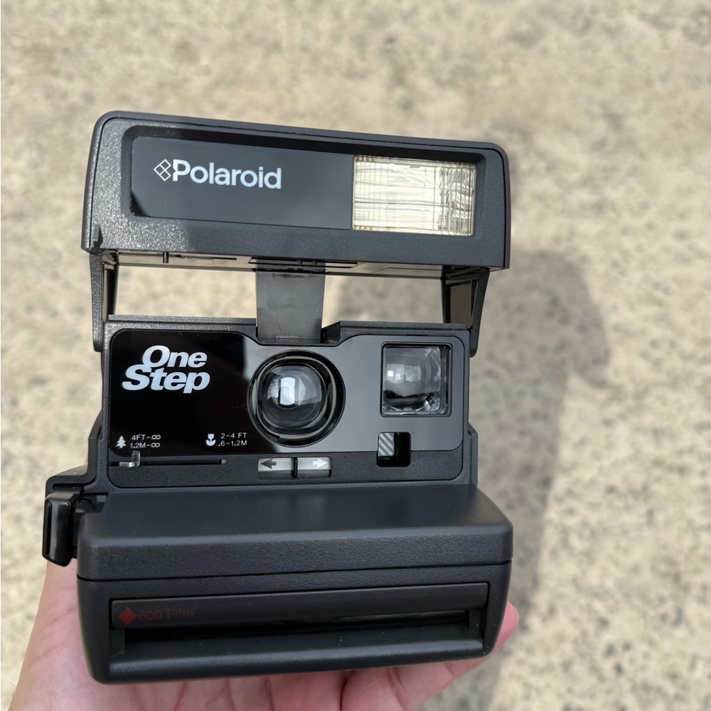 Vintage Polaroid One Step 600 Instant Film Camera